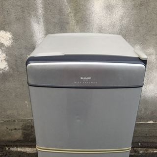 ★ 動作〇 ★ 冷凍冷蔵庫 SHARP SJ-14G -S 140L [H1219 x W475 x D563 mm] ◆ シャープ 2003年製の画像