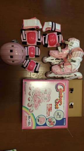 子ども用インラインスケート20〜23cm ヘルメット、肘、膝ガード付き