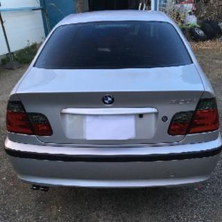 BMW  320i  平成15年12月初度登録車　V6 2.2L シルバーメタリック、車検平成３１年２月迄有の画像