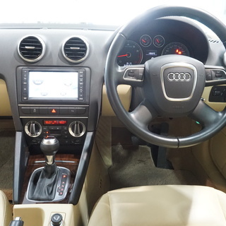 ｱｳﾃﾞｨ A3 ｽﾎﾟｰﾂﾊﾞｯｸ1.4TFSI　1ｵﾅ/SDﾅﾋﾞ地ﾃﾞｼﾞ/ﾍﾞｰｼﾞｭ革/D記録簿5枚　平成23（2011）年　30,000kmの画像