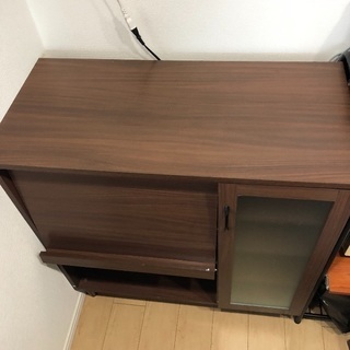 無料です(^^) 食器棚 棚 ブラウンの画像