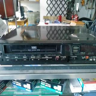 ジャンク　ビデオ　VHSレコーダー
