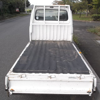 ☆激安軽トラ!!絶好調サンバートラック!!5速MT!コミコミ総額15万円ポッキリ提供!!本車検2年満タン渡しH33年1月まで!早い者勝ち☆の画像