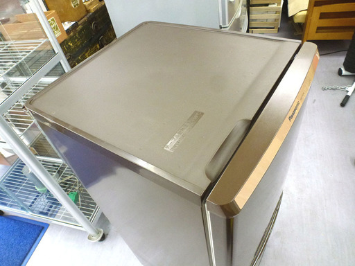 パナソニック 冷蔵庫 2015年製 138ℓ NR-B147W-T 100Lクラス 小型 一人暮らし向け ブラウン Panasonic