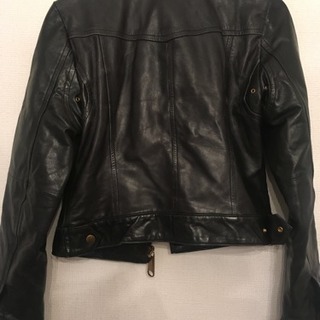 Burberry ライダースジャケットの画像