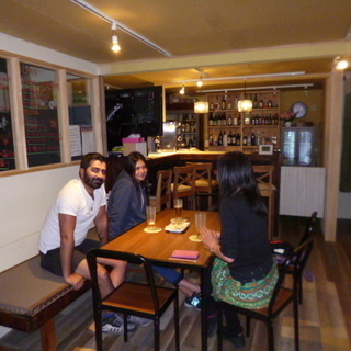 ９月２５日（火）21:00～22:00　アメリカ人を交えて英会話...