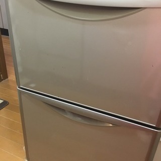 【美品】3段冷蔵庫☆うるおいチルドの画像