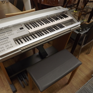 YAMAHA ヤマハ　Electone エレクトーン　STAGEA ステージア　ELB-01　２０１０年製　イス付　札幌　西岡店