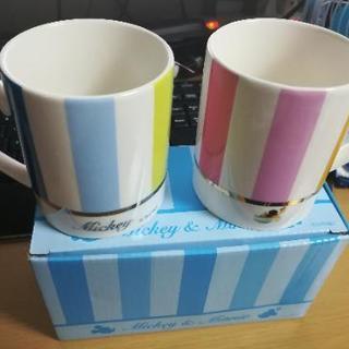 【新品・値下げ】ディズニーペアマグカップの画像