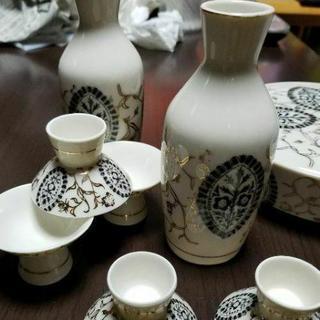 お値下げ徳利と、おつまみ入れです

