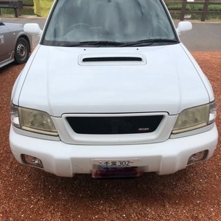 商談中。2000年SF5フォレスターstbターボAT限定車