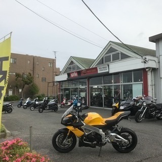 アプリリア tuono v4r     ストリートファイターrsv4