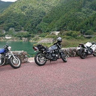 気軽に、楽しく、安全運転で走るツーリング 男女メンバーを大募集中です‼️ぜひお気軽にご連絡下さい😄             - 伊勢崎市