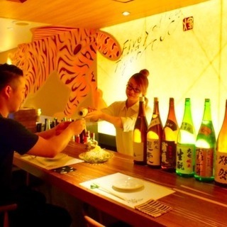 ★★楽しさ重視♪ 烏丸四条【ネオ京都居酒屋】ホール・キッチンスタッフ募集★★の画像