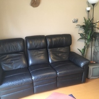 【無料】本革ソファの画像