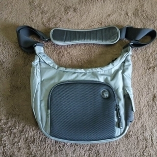 ボディバッグ 　WISE-WALKERの画像