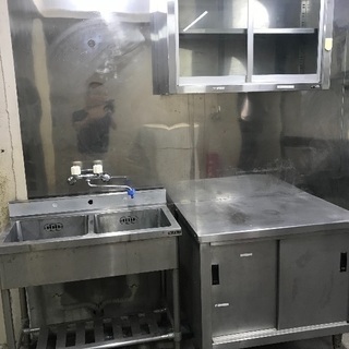 ビル型　元ホテルのレストランの厨房のみ　居ぬき物件。改装自由です - 賃貸（マンション/一戸建て）