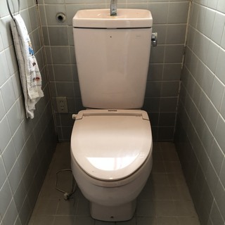 【大阪府守口市】トイレ交換工事　￥69.800　限定10台　