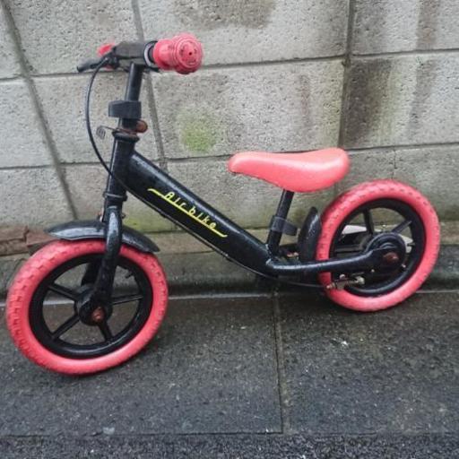 ストライダー風 キックバイク