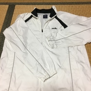ellesse  ウィンドブレーカー