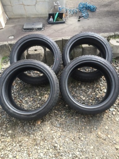 215/45/18グッドイヤー ICENAVI7 2017年製