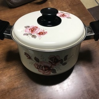 【未使用】ホーロー鍋 21㎝