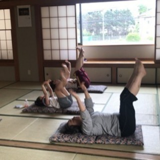 週1‼︎お悩み別♪和室で畳ヨガ！の画像