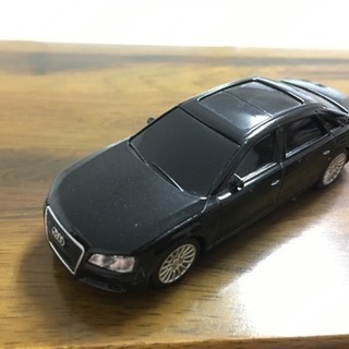 アウディ A8ロング ミニカー