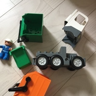 レゴ デュプロ ゴミの日トラック 中古(値下げ)の画像