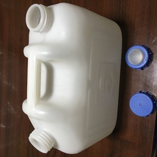 ポリタンク 5L用 中古の画像