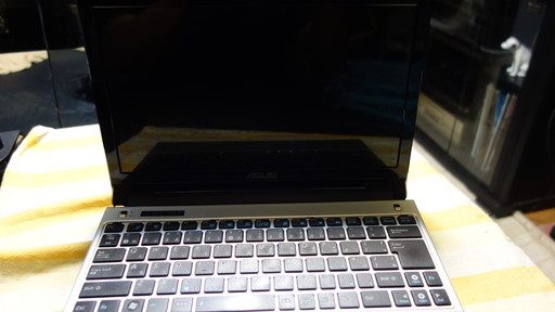 【ジャンク】ASUS UL20A【オフィス付き】