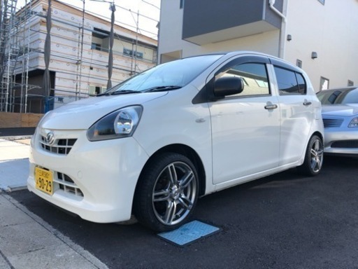 ダイハツ ミライースH24 (外の巨人) 北新川のミライースの中古車  