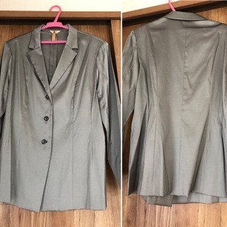 Cassoloのスーツ（ジャケット15号・パンツ13号）上下別々...