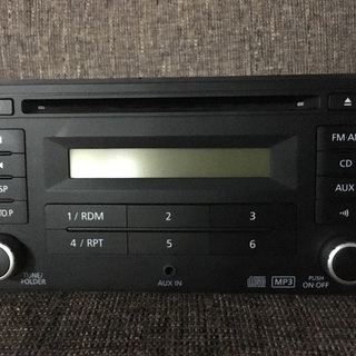 日産純正CD・AM FMレシーバー