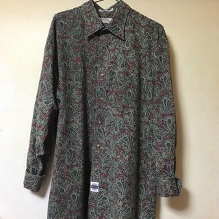 柄シャツ