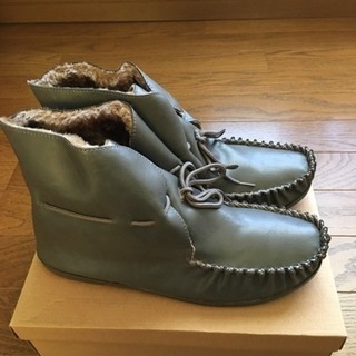 新品  グレー ブーツの画像