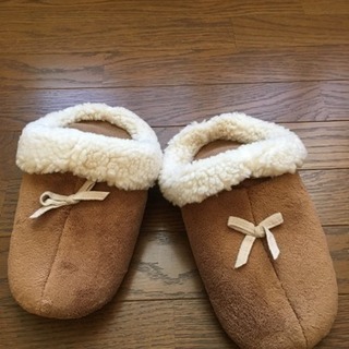 新品  かかとゴム付きスリッパの画像