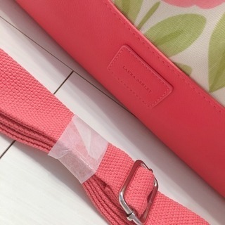 ローラアシュレイ ボストンバッグの画像