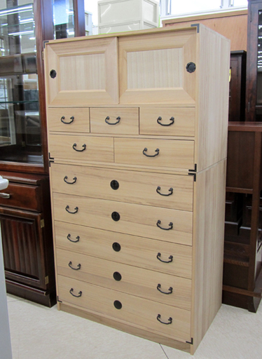 桐タンス 小さい箪笥 場所を取らないコンパクトな収納 引出＆引戸 西宮の沢