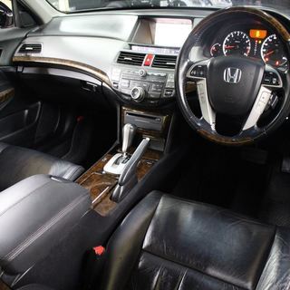 【車検２年付】  ホンダ インスパイア 3.5 35iL 本革/テレビ/ナビ/バックカメラ☆自社ローン・オートローン全国対応の画像