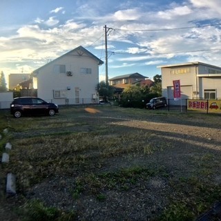 会津若松市一箕町鶴賀字藤原　駐車場　残り台数2台です！