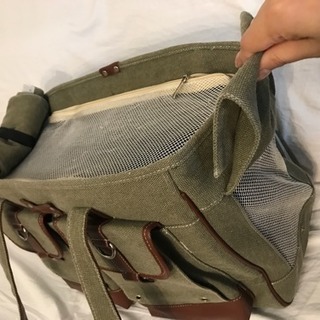 多少お値下げ対応いたします。ペット用に見えない！お洒落なデニム生地のキャリーバックの画像