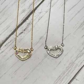 グルーデコ  スワロフスキーのアクセサリー作り