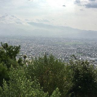 信夫山ガイドセンターでワークショップや教室などのイベントを開催し...
