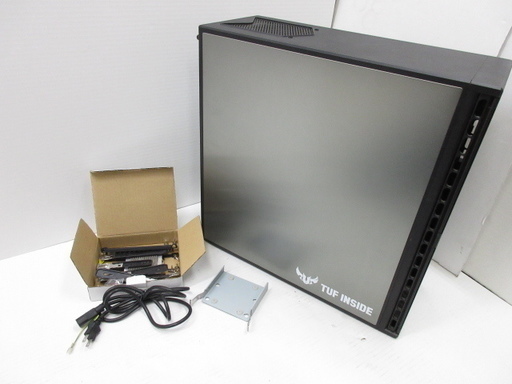 ASUS フルタワー？ 静音？PCケース