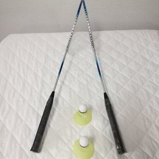 バドミントンラケット　2本　　HIG HTEMPER STEEL SHAFTの画像