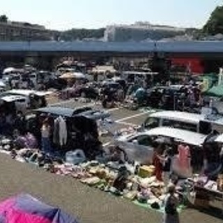 10月8日（月）★ にしきた フリーマーケット ★