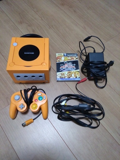 任天堂ゲームキューブ一式（オレンジ）＋スマブラDX