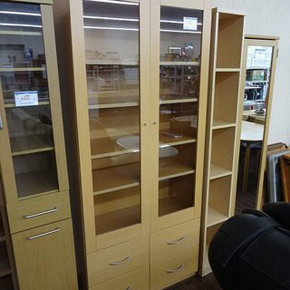 札幌 引き取り 食器棚 木目デザイン 観音開きタイプ キッチン収納 大きめ食器棚