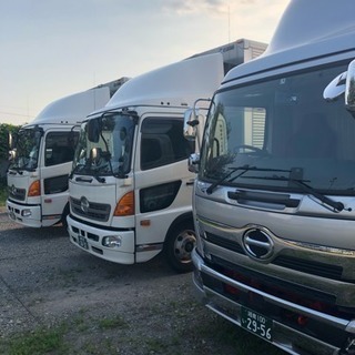 【４トントラックドライバー募集】未経験者歓迎  ※要8t限定中型免許以上の画像